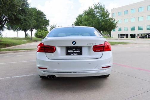 White Metallic 2016 BMW 328 i