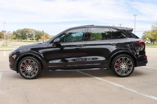 Black 2016 Porsche Cayenne GTS