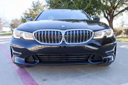 Black Sapphire Metallic 2019 BMW 330 i