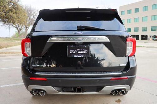 Black 2020 Ford Explorer Platinum