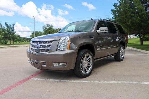 Mocha Steel Metallic 2013 Cadillac Escalade Platinum Edition