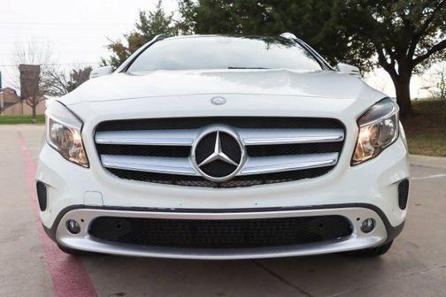 2017 Mercedes-Benz GLA 250 Base