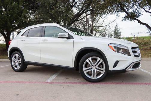 2017 Mercedes-Benz GLA 250 Base
