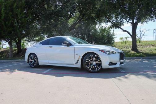 White 2017 INFINITI Q60 3.0T Premium