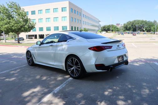 White 2017 INFINITI Q60 3.0T Premium