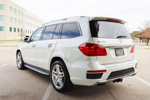 White 2015 Mercedes-Benz GL-Class GL 550 4MATIC