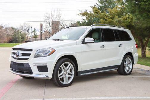 White 2015 Mercedes-Benz GL-Class GL 550 4MATIC