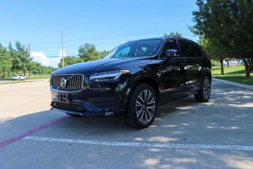 Onyx Black Metallic 2020 Volvo XC90 T5 Momentum 7 Passenger