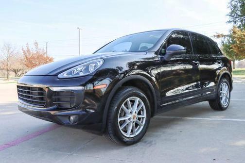 2016 Porsche Cayenne Base