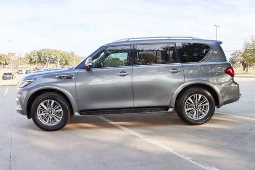2018 INFINITI QX80 Base
