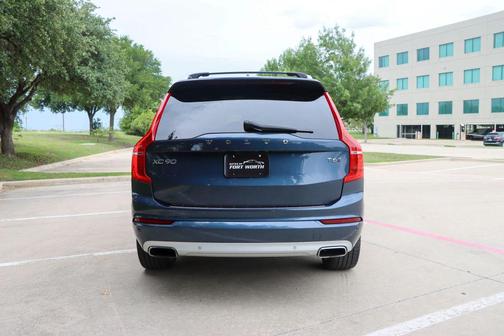 Denim Blue Metallic 2018 Volvo XC90 T6 Momentum