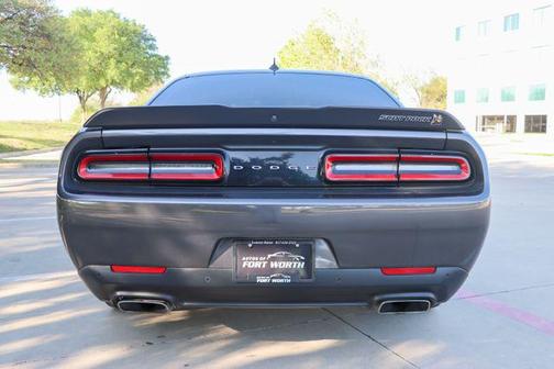 Granite Crystal Clearcoat Metallic 2023 Dodge Challenger R/T Scat Pack