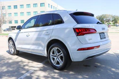 Ibis White 2018 Audi Q5 2.0T Premium
