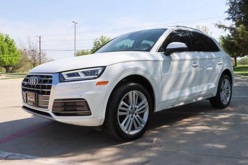 Ibis White 2018 Audi Q5 2.0T Premium Plus