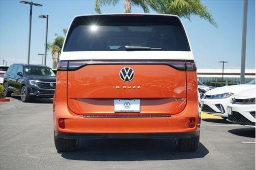 2025 Volkswagen ID. Buzz 1st Edition with 4MOTION