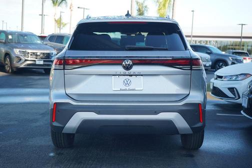 2026 Volkswagen Tiguan 2.0T S