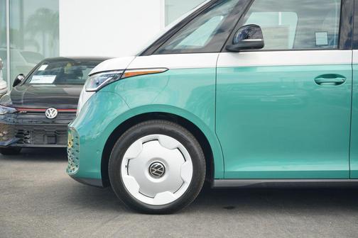 2025 Volkswagen ID. Buzz 1st Edition with 4MOTION