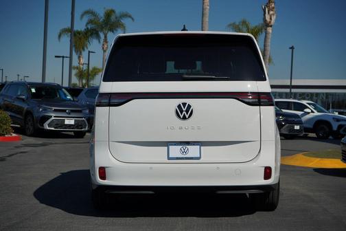 2025 Volkswagen ID. Buzz Pro S