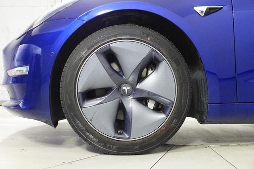 2020 Tesla Model 3 Standard Range