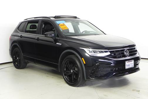2023 Volkswagen Tiguan 2.0T SE R-Line Black