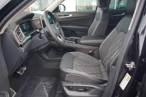 2026 Volkswagen Atlas 2.0T SEL Premium R-Line 4MOTION