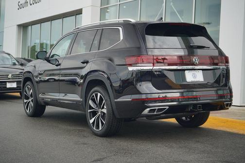 2026 Volkswagen Atlas 2.0T SEL Premium R-Line 4MOTION