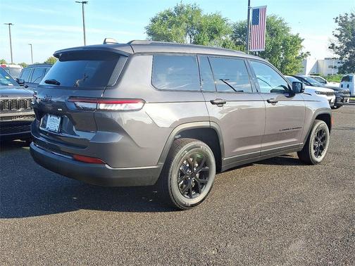 2025 Jeep Grand Cherokee L Altitude