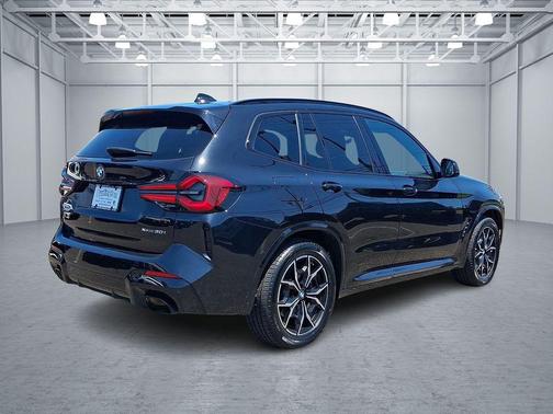 Black Sapphire Metallic 2023 BMW X3 xDrive30i