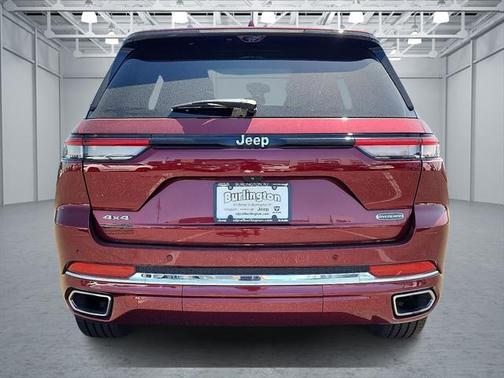 2022 Jeep Grand Cherokee Overland