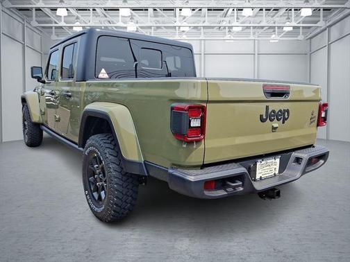 2025 Jeep Gladiator Willys