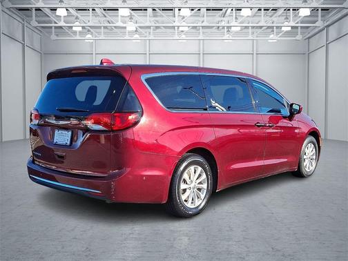 2019 Chrysler Pacifica Touring Plus