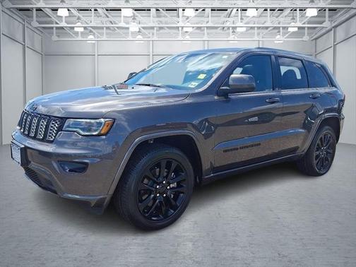 2021 Jeep Grand Cherokee Laredo