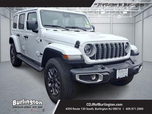 2025 Jeep Wrangler 4-Door Sahara 4x4
