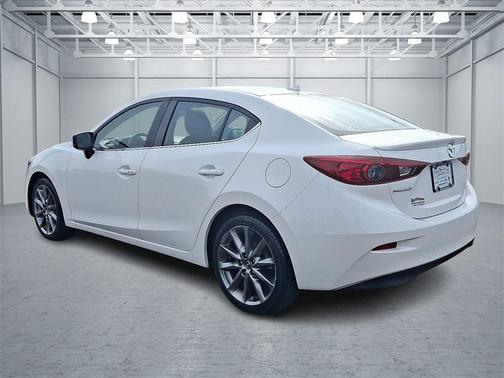 2018 Mazda Mazda3 Touring