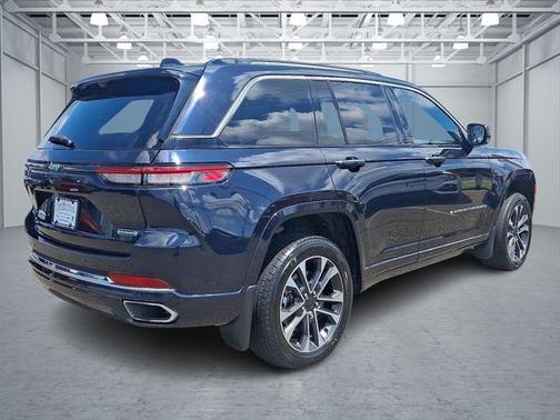 2023 Jeep Grand Cherokee 4xe Overland