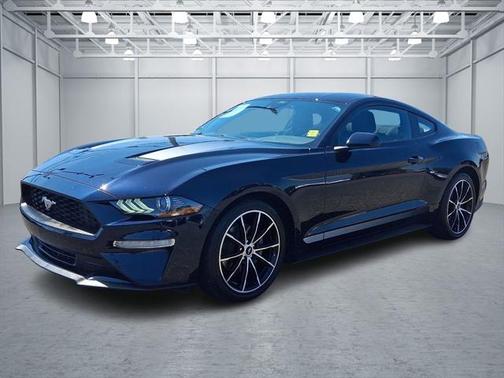 2021 Ford Mustang EcoBoost