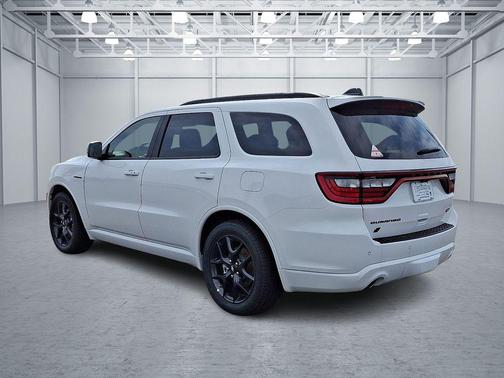 DB Black Clearcoat 2026 Dodge Durango GT Plus