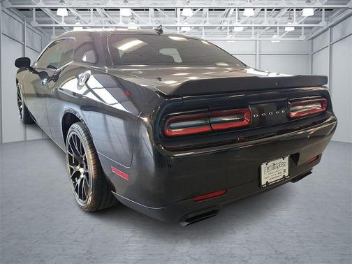 2016 Dodge Challenger R/T Scat Pack