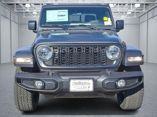 2025 Jeep Gladiator Nighthawk