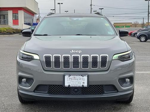 2022 Jeep Cherokee Latitude Lux