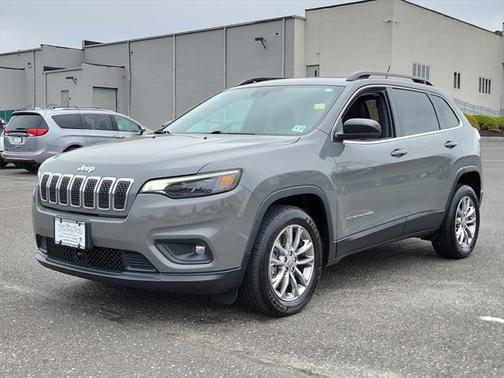 2022 Jeep Cherokee Latitude Lux