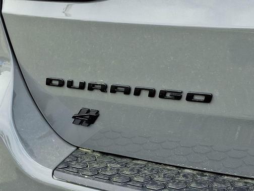 DB Black Clearcoat 2026 Dodge Durango GT Plus