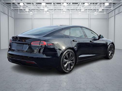 2023 Tesla Model S 