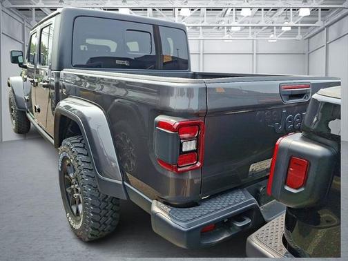 2025 Jeep Gladiator Willys