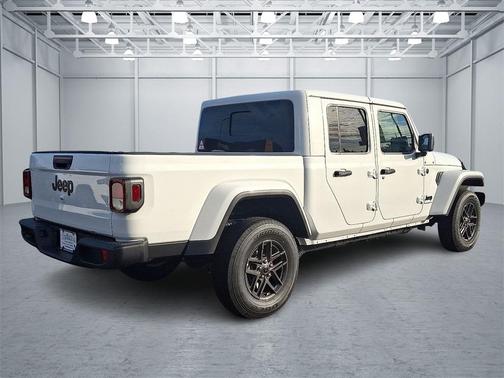 2025 Jeep Gladiator Sport S
