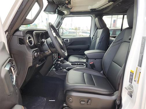 2025 Jeep Gladiator High Tide