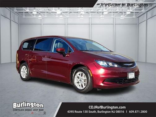 2017 Chrysler Pacifica Touring
