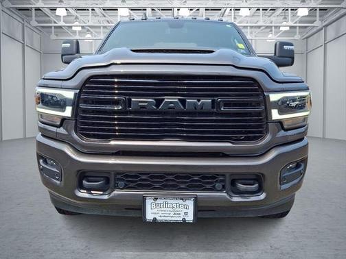 2023 RAM 2500 Laramie Crew Cab 4x4 6'4' Box