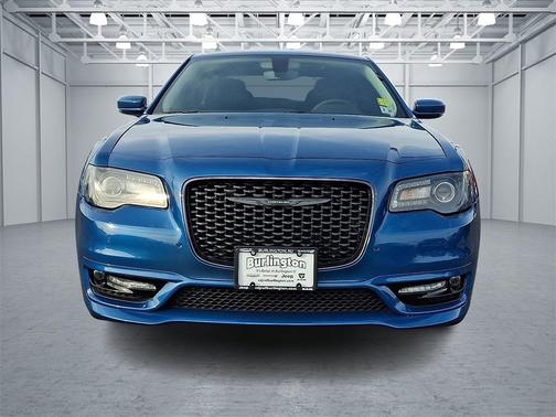 2023 Chrysler 300 Touring