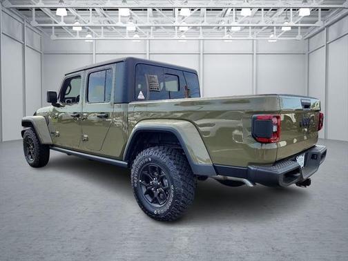 2025 Jeep Gladiator Willys